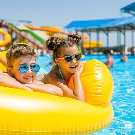 Sportium Ochakiv Ngoại thất bức ảnh